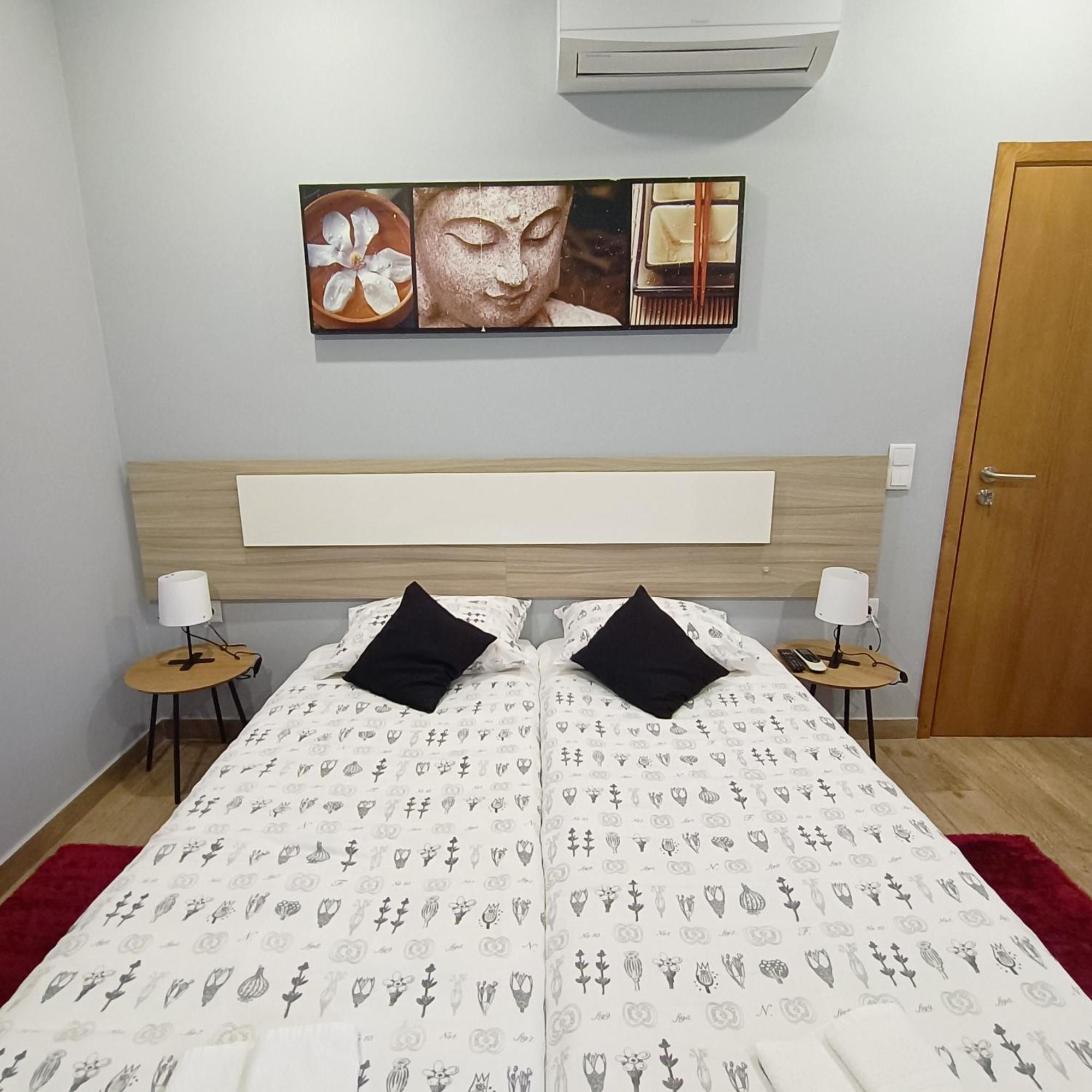 Good Vibes - Lagos Guesthouse Exterior photo
